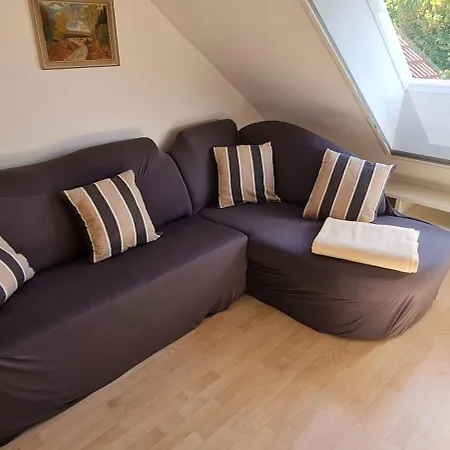 Apartman Hinter-apartments West *